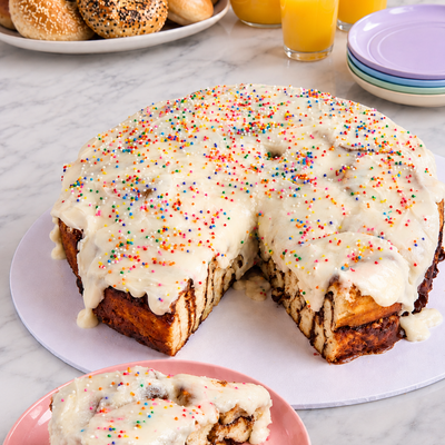 Cinnamon Roll Cake
