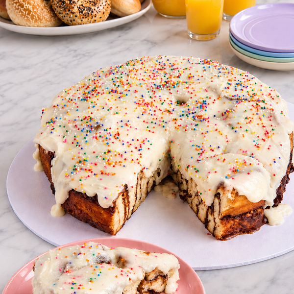 Cinnamon Roll Cake